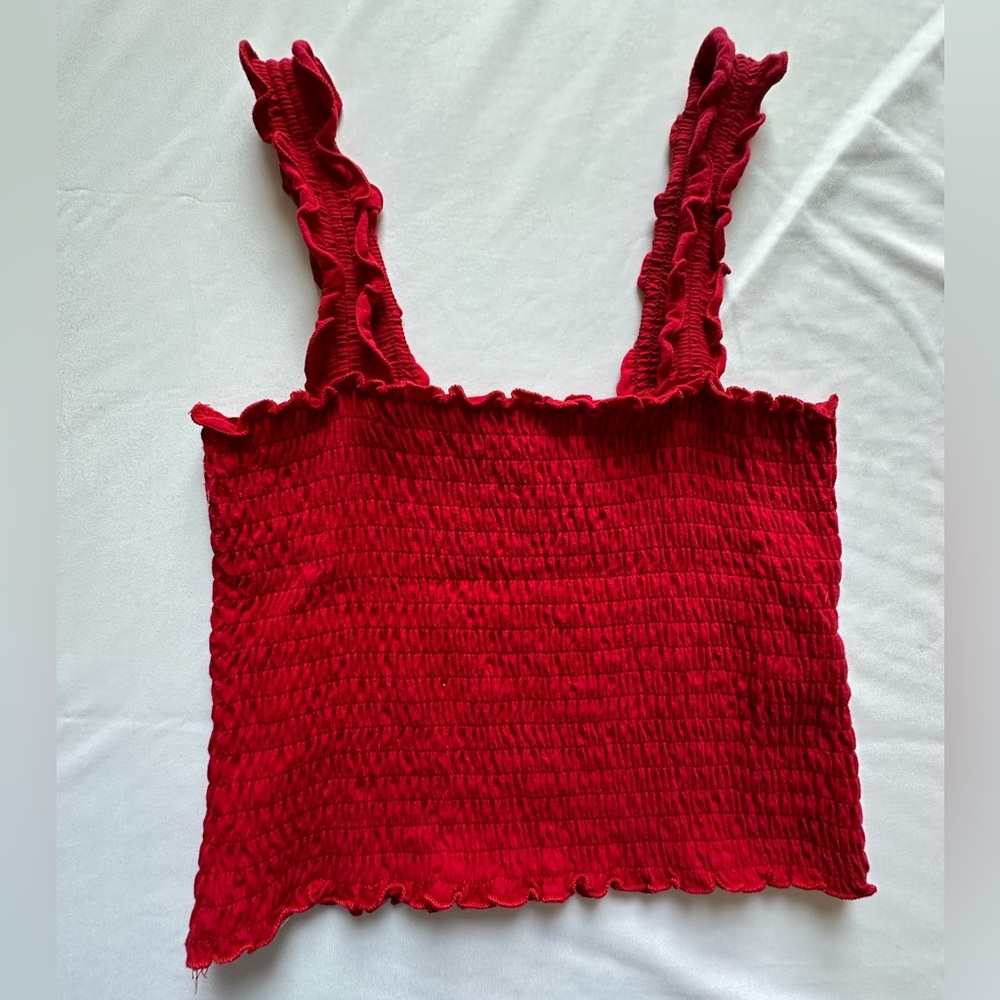 HOLLISTER // RED CROP TOP // SIZE L